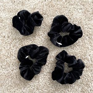 Black Velvet Secret Zipper Pocket Scrunchies! (Set of 4)